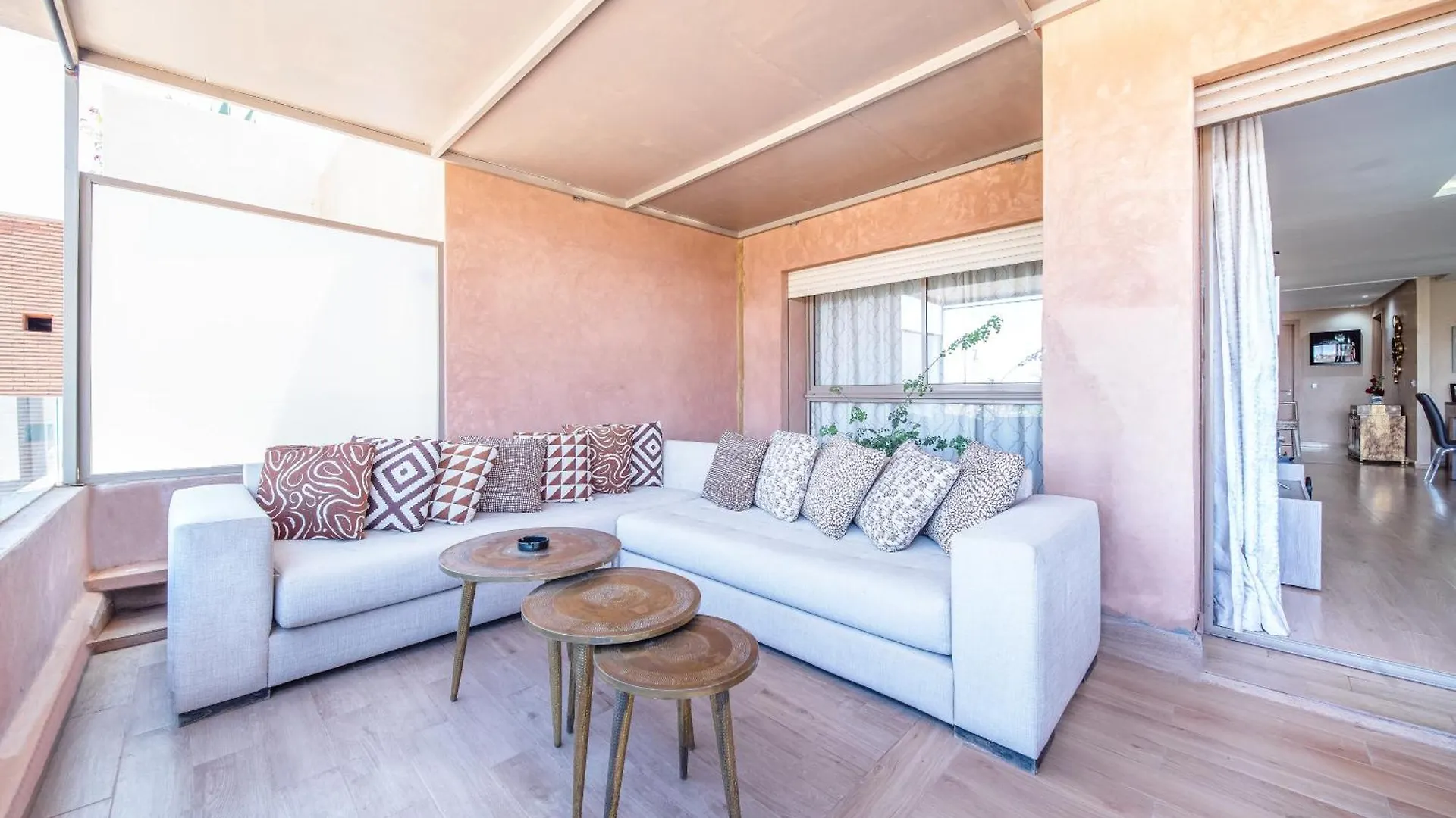 Jacuzzi Charming Luxury Xl Apartment-Avenue M6 Marrakesh Apartment